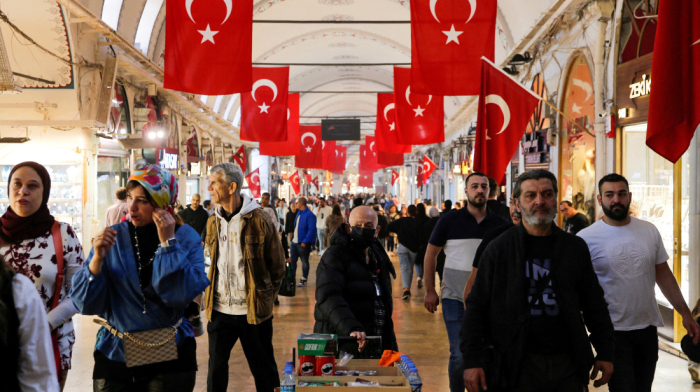 Resilient Turkish inflation tempers rate cut expectations