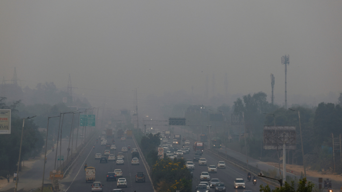 New Delhi Enforces Fines to Combat Severe Pollution Crisis