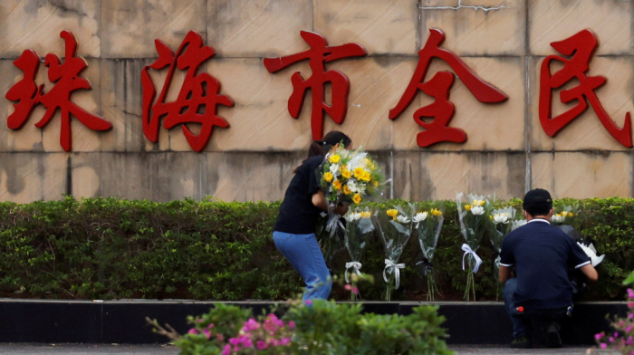 SUV Crashes Into Students Outside Primary School in Southern China, Several Injured