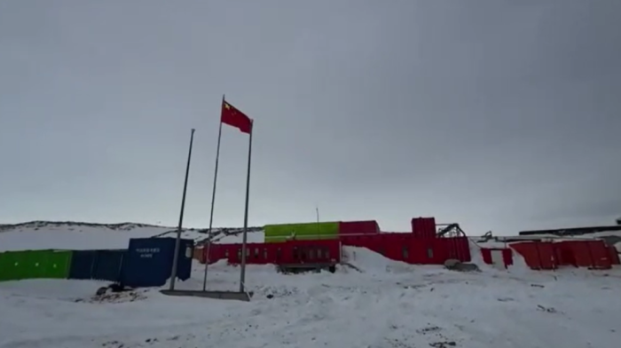 First group of China's 41st Antarctic expedition team arrives at Qinling Station