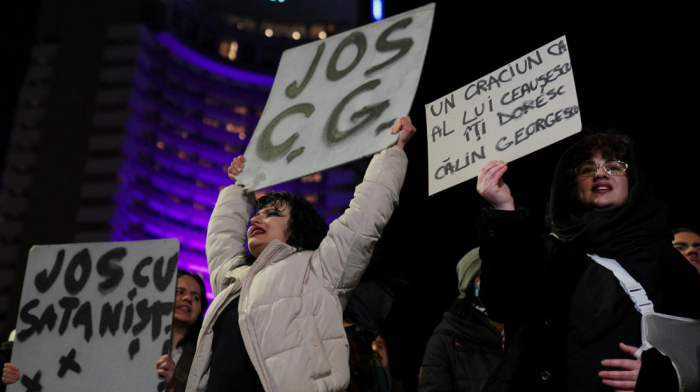 Protest in Romania against far-right candidate