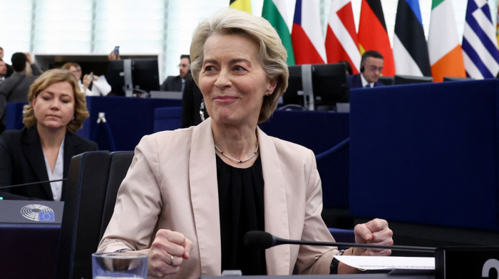 EU lawmakers endorse Von der Leyen's new European Commission