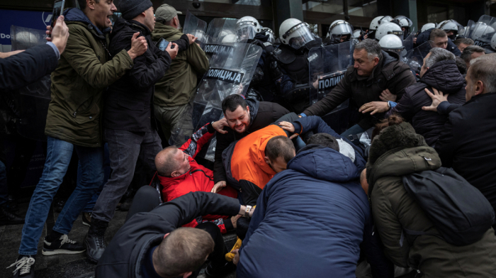 Serbian court frees ex-minister detained over deadly roof collapse, wave of protests followed