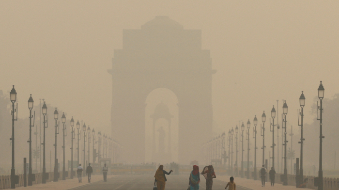 New Delhi Continues To Battle Toxic Smog as Air Quality Worsens