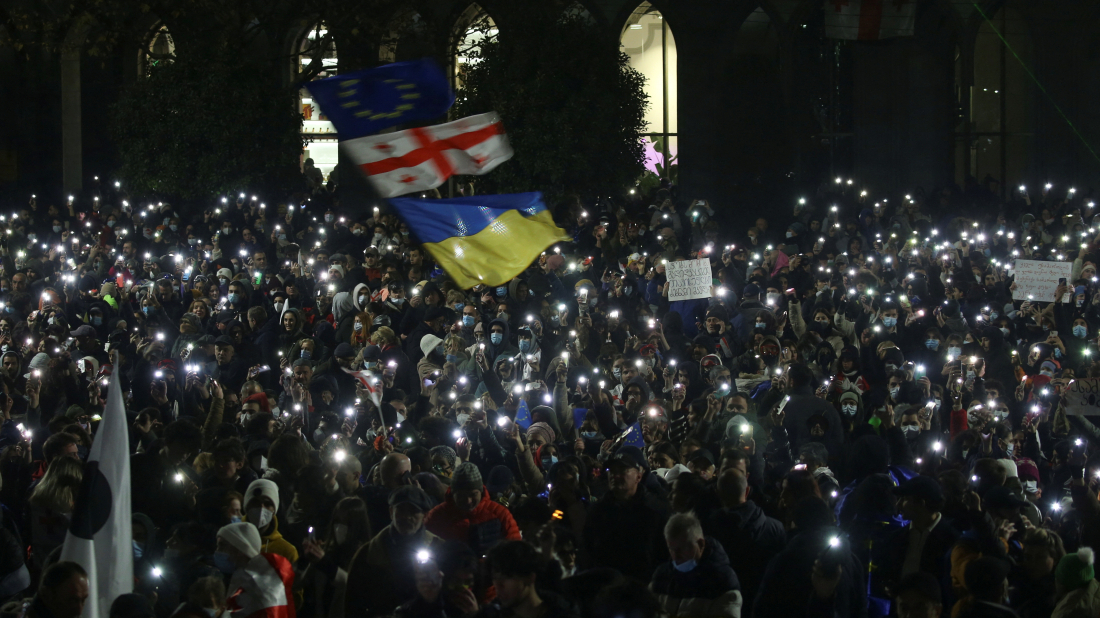 Police, pro-EU Georgians clash for second night at protests over accession freeze