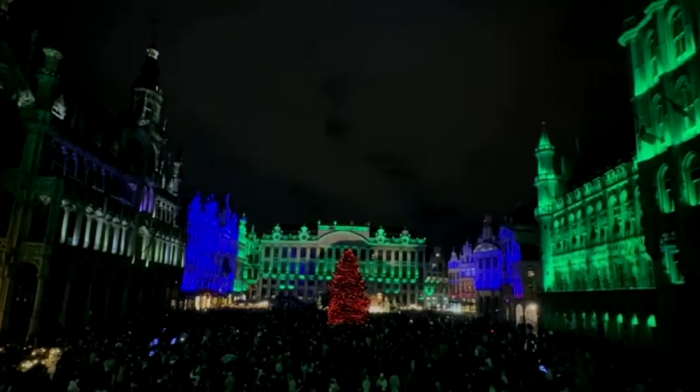 Brussels kicks off Christmas season with light show at the Grand Place