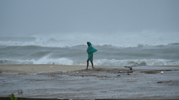 Cyclone Fengal kills 19 in India and Sri Lanka