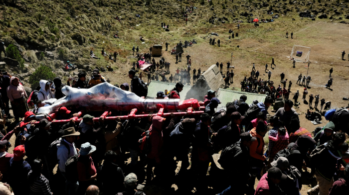 Christ statue returned to volcano Chapel in Guatemala