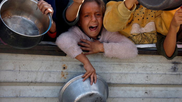 Gaza faces severe food crisis as flour supplies run low