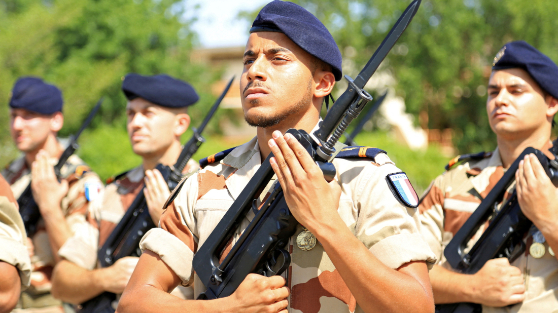 France begins military withdrawal from Chad