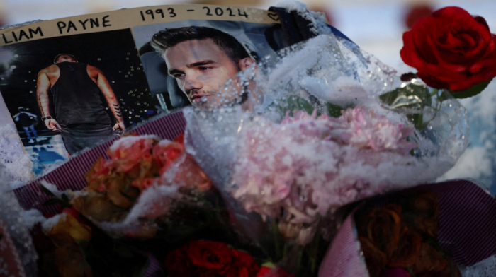 Fans gather at Buenos Aires hotel to honor Liam Payne