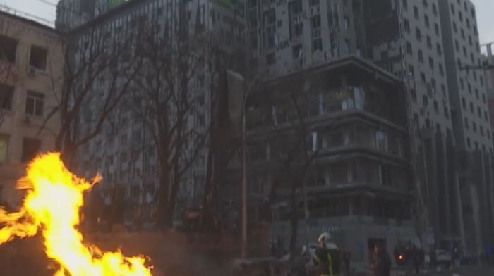 Russian missile attack targets Kyiv