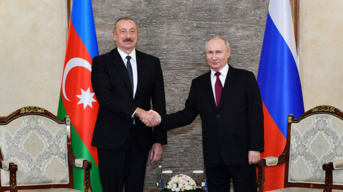 President Aliyev calls Putin, cancels CIS Summit amid plane tragedy