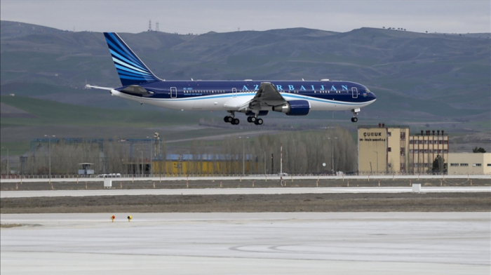 AZAL flight Baku-Mineralnye Vody has returned