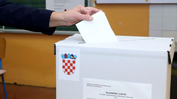 Croatian presidential election heads to 2nd round