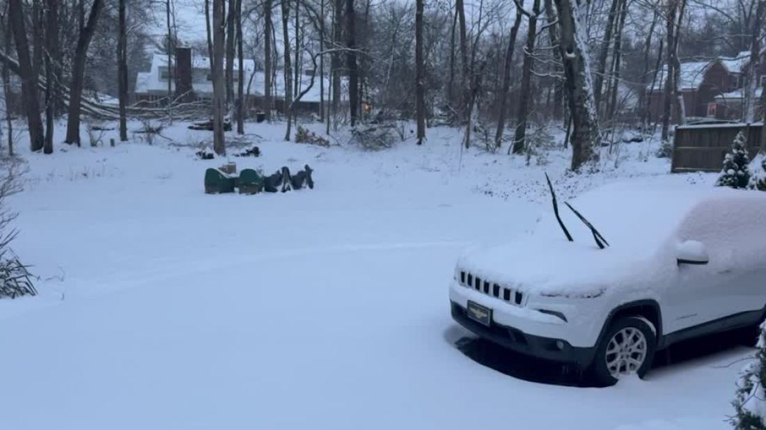 US winter storm brings snow and freezing temps