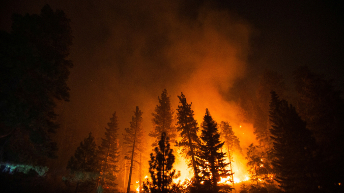 Firefighters intensify efforts to contain Los Angeles wildfires as winds ease