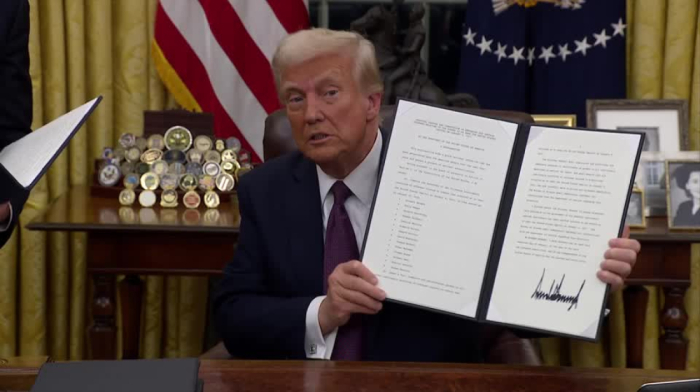 Trump signs executive order boosting deep-sea mining industry
