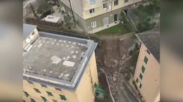 Italy: Containment wall collapses in central Genoa, damages vehicles but causes no injuries