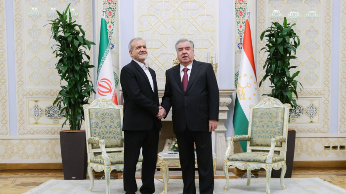 Iran, Tajikistan establish visa-free regime for air travel