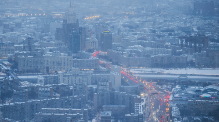 Explosion at Moscow residential building kills one, injures four