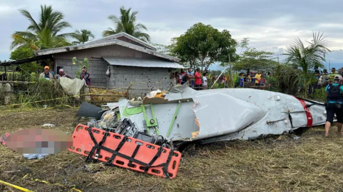 US military surveillance flight crashes in Philippines, killing 4