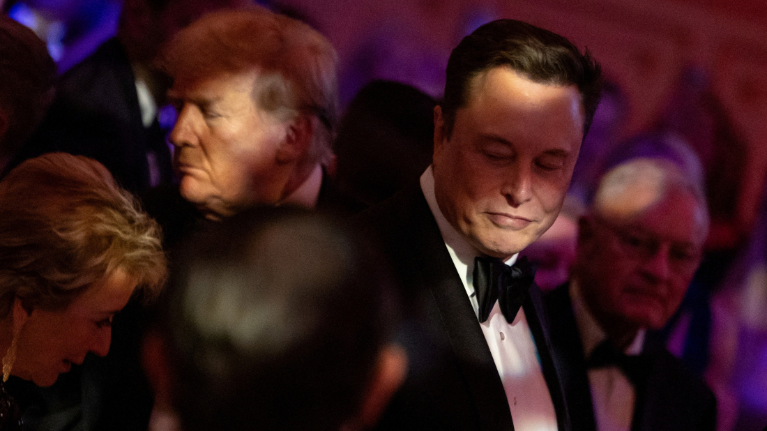 Trump: "Serious consequences" for Musk