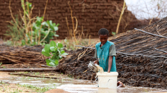 Residents flee displacement camp in Sudan following RSF attacks