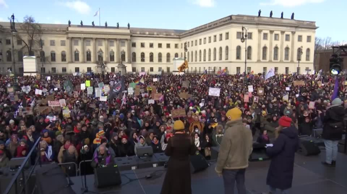 Thousands protest far-right AfD in Berlin