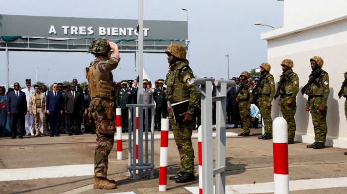 France Transfers Ivory Coast Military Base, Keeps 80 Troops for Training