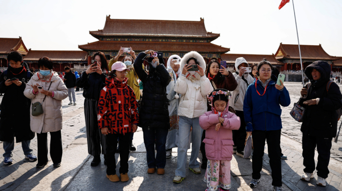 Chinese take record 9 billion domestic trips during Lunar New Year, Xinhua reports