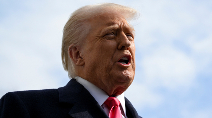 Trump ties U.S. aid to Afghanistan to military gear return