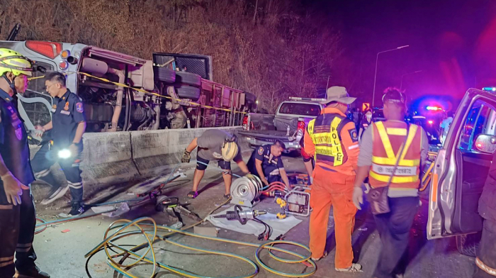 Bus crash in Thailand kills 17, injures 40 government workers