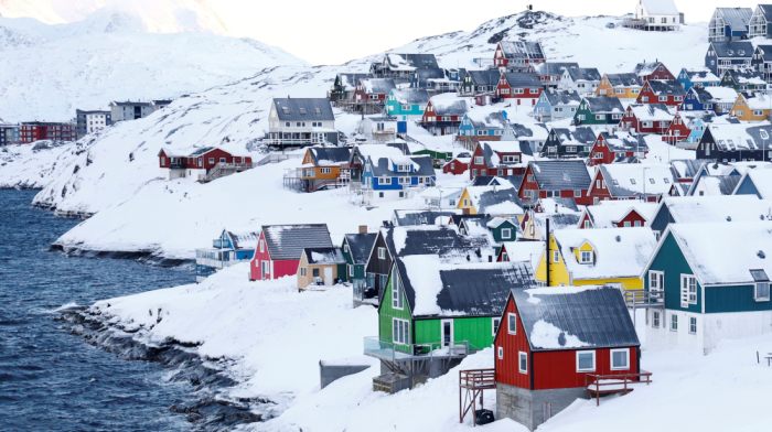 Trump to the people of Greenland: "We will make you rich"