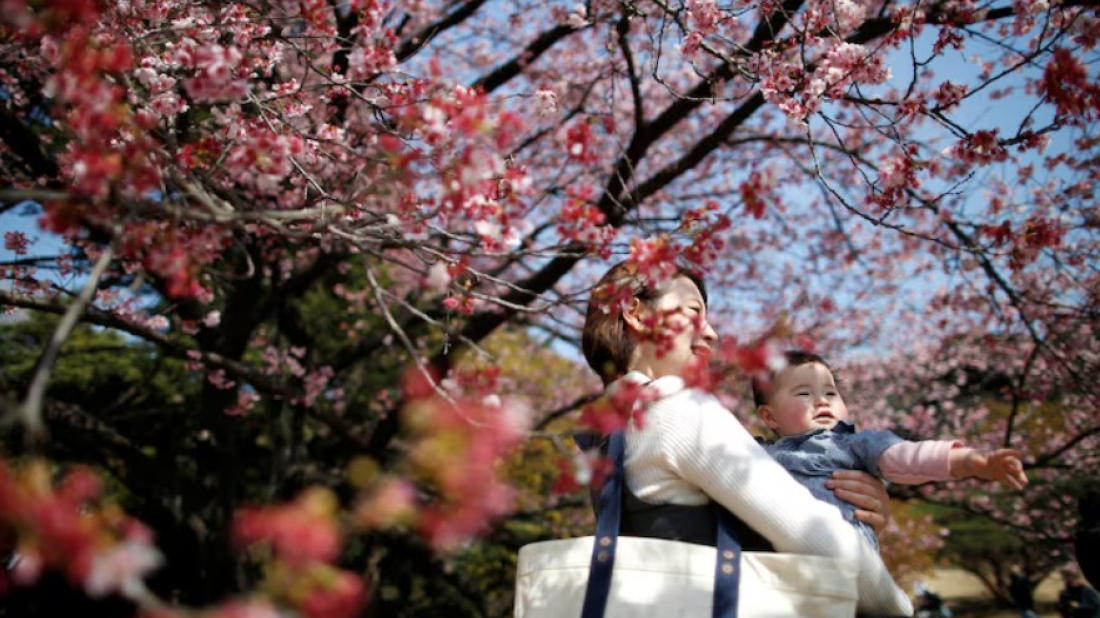 Tokyo is turning to a 4-day workweek to boost fertility