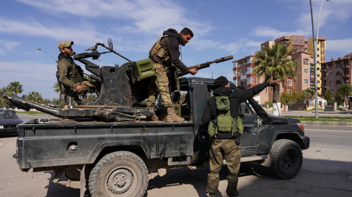 France begins withdrawal from Senegal by handing over two military bases