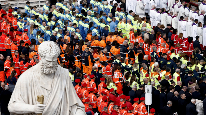 Mass for the Jubilee of volunteers in Saint Peter's Square at the Vatican