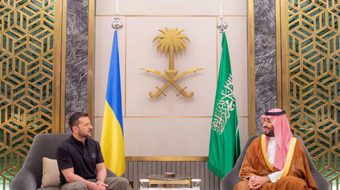 Zelenskyy meets Saudi Crown Prince before US talks on Ukraine’s war