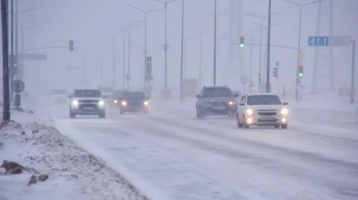 Severe snowstorm shuts down roads and disrupts travel in Kazakhstan