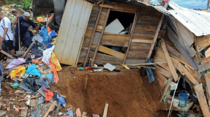Landslide in Southern Colombia kills four and displaces families