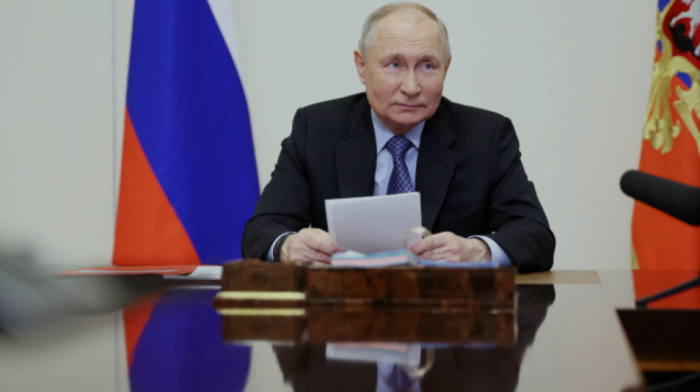 Putin backs US ceasefire idea for Ukraine, but says details need to be sorted out