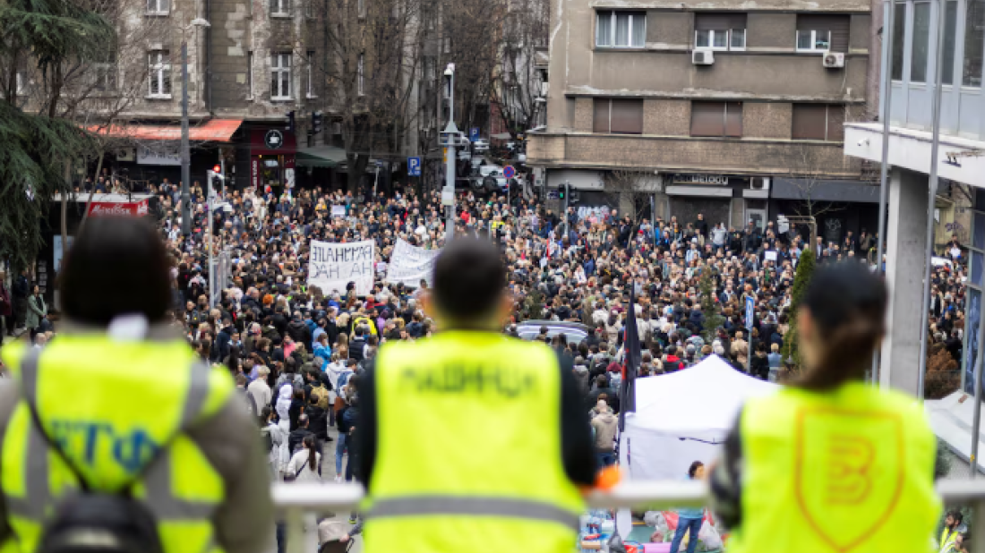 Tensions rise as Serbian protesters gather in Belgrade