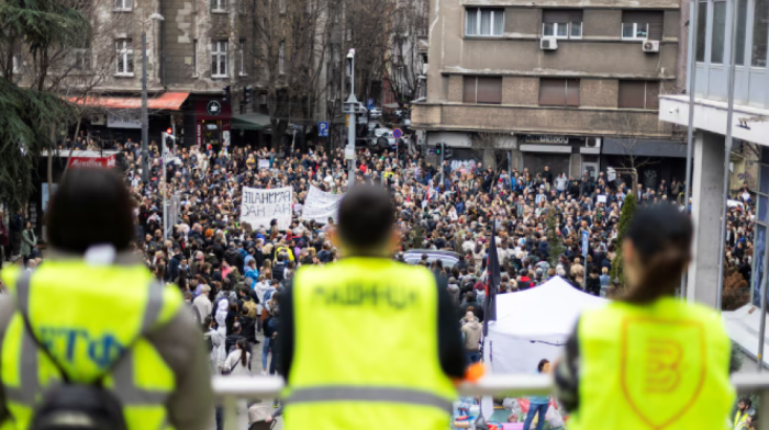 Tensions rise as Serbian protesters gather in Belgrade