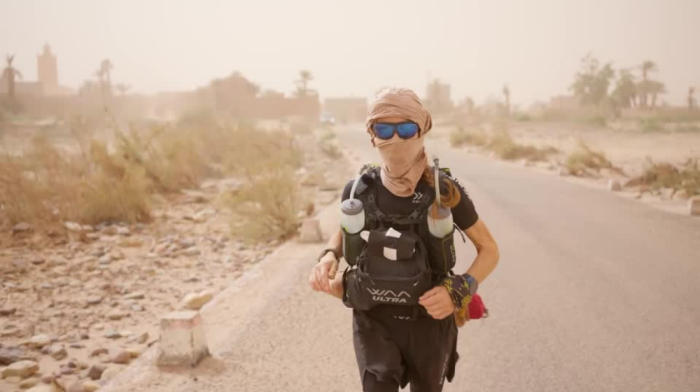 Athlete runs across Sahara for climate awareness