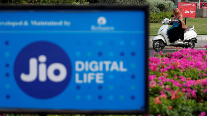 Reliance Jio to offer free IPL streaming with new tariff plans