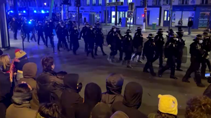 French police evict hundreds of migrants occupying cultural centre in Paris