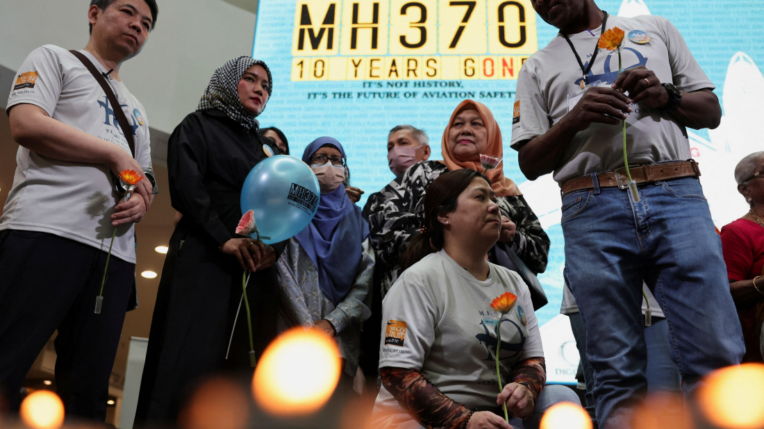 Malaysia finalizes deal with exploration firm to resume MH370 wreckage search