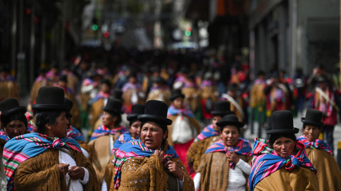 Fuel crisis triggers mass protests in Bolivia