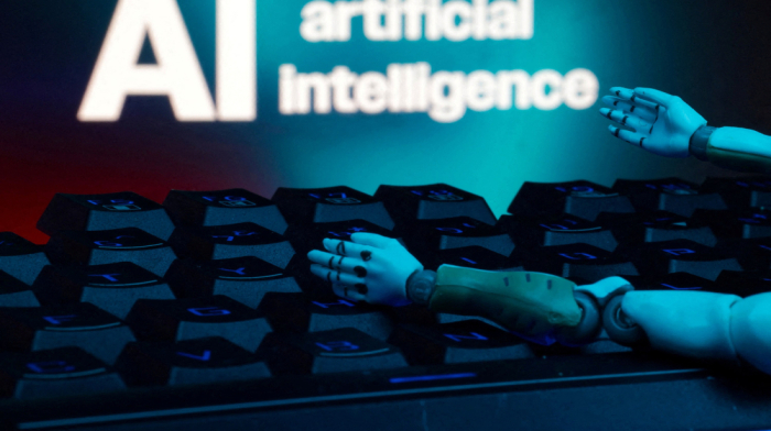 China, US need to cooperate in AI, says US-China relations committee head