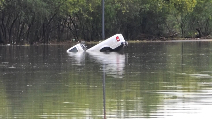 Storms kill at least 4 in Texas–Mexico border floods